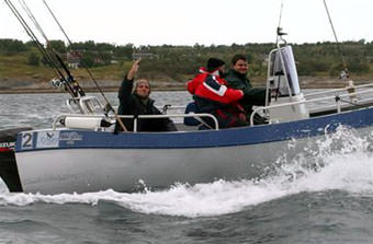 Arn&oslash;y Brygge - Angelboot 21,5ft mit 60 PS