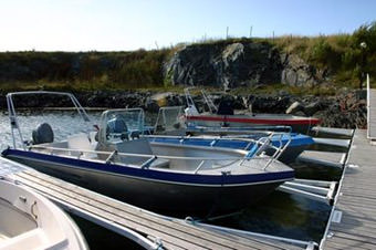 Hitra - Ferienh&auml;user Havn G&aring;rd Angelboote - 19ft Aluboot mit 50 PS