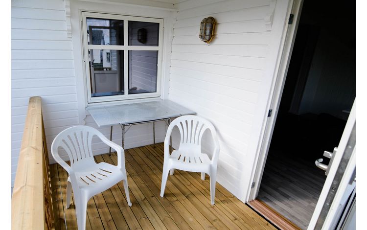 Nordnorwegen Mefjord Brygge Unterkunft Ellinor Stua 0005