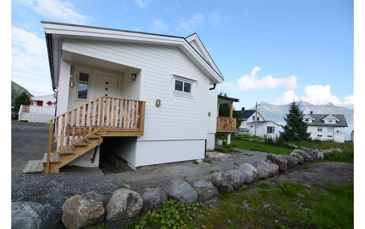 Nordnorwegen Mefjord Brygge Unterkunft Ellinor Stua 0009