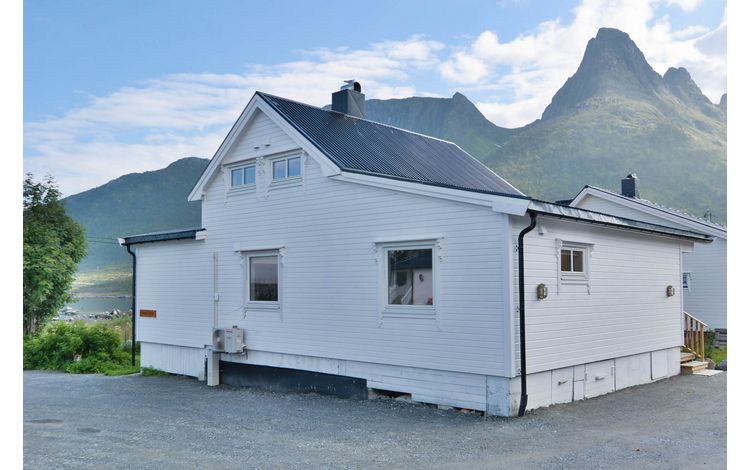 Nordnorwegen Mefjord Brygge Unterkunft Ellinor Stua 0010
