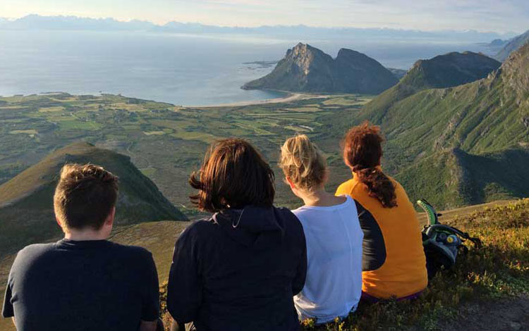 Steigen Sjohus Wandern 