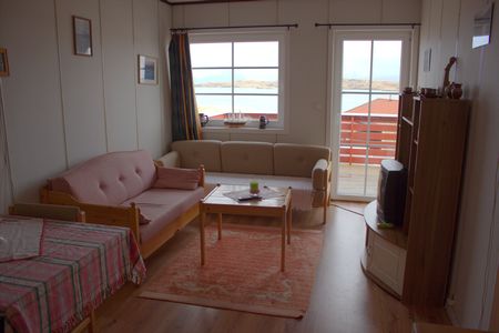 WestNorwegen Smola Feriecenter Ferienwohnungen1 3 02Wohnzimmer