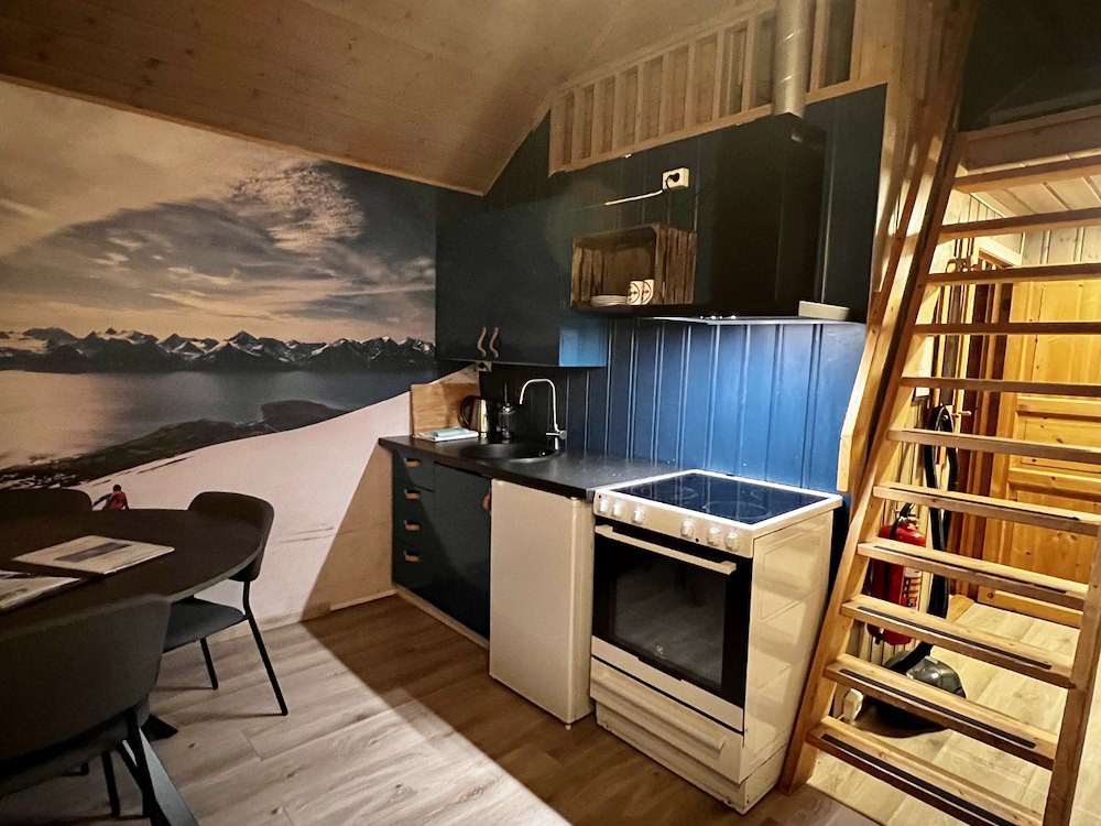 Manndalen Sjoebuer Seehaus Classic 