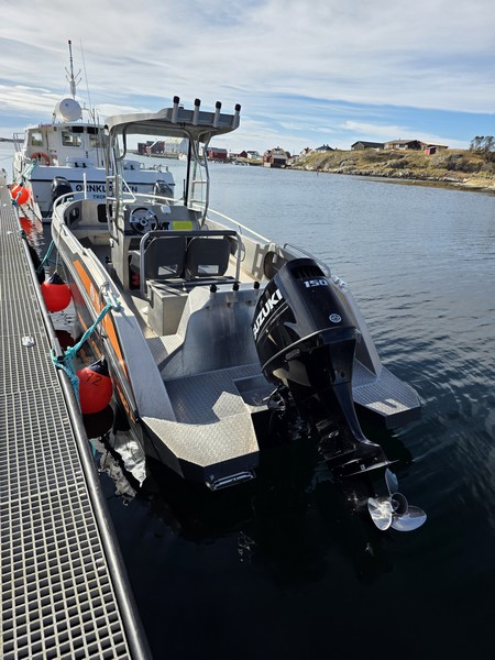Titran Rorbuer Boote Image 