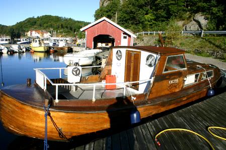 Bjoernevag Diesel Holz Kabinenboot ft PS