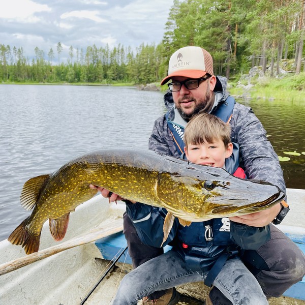 Schweden_Lesjoen_Fangerfolg_Fisch